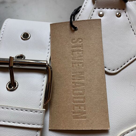NWT Steve Madden Blisa Moto Shoulder Bag Cream Bone Logo MSRP $88 Small Flaw - Picture 2 of 16